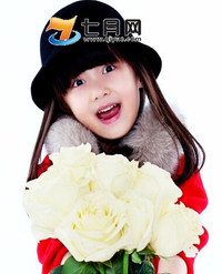 “Con gái” Triệu Vy xinh như thiên thần ảnh 9