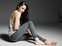 Đóa hồng lai theo mẹ về Việt Nam học tập và làm việc ảnh 3