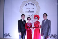 Những khoảnh khắc hạnh phúc của Tâm Tít bên gia đình 10