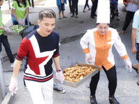 Mr Đàm và người đẹp phim 