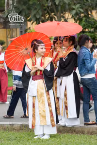 Giới trẻ Hà thành xúng xính kimono tạo dáng bên hoa anh đào