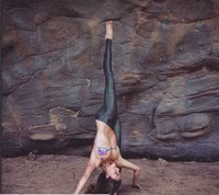 “Nín thở” ngắm thân hình gợi cảm của mỹ nhân yoga ảnh 17