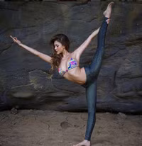 “Nín thở” ngắm thân hình gợi cảm của mỹ nhân yoga ảnh 10