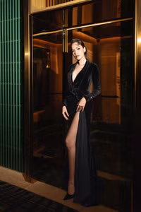 Hoa hậu Lê Hoàng Phương trở thành 'nữ hoàng thảm đỏ' 