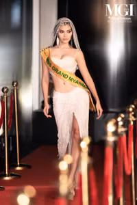 Thí sinh Miss Grand International 'lột xác' ngoạn mục dự tiệc sang chảnh