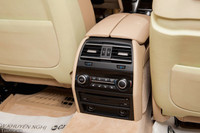 "Đột nhập" xe chở nguyên thủ dự Hội nghị ASEAN 26 ảnh 13