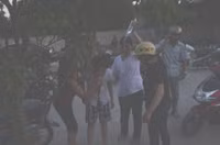 Nghệ An: Nhiều học sinh ngộ độc do ăn hạt cây ngô đồng ảnh 1