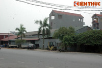 Nhà cửa như lâu đài sừng sững giữa phố lớn của Minh “sâm”, Hưng “sóc“ ảnh 8