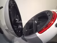 Cận cảnh xe điện thông minh Gogoro không phải xạc pin ảnh 6