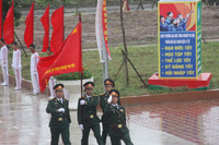 Hoành tráng hàng nghìn sinh viên đội mưa diễu hành ảnh 5