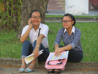 Sáng nay, thí sinh cả nước làm thủ tục dự thi THPT quốc gia ảnh 11