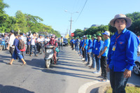 Sáng nay, thí sinh cả nước làm thủ tục dự thi THPT quốc gia ảnh 23