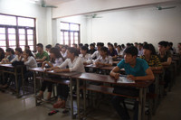 Sáng nay, thí sinh cả nước làm thủ tục dự thi THPT quốc gia ảnh 64