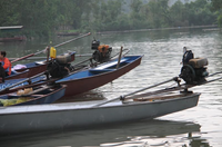 Suối Yến chùa Hương dậy sóng mồng 1 Tết ảnh 7