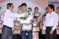 Phú Thọ: Vinh danh khuyến học, khuyến tài năm 2016 ảnh 3 Phú Thọ: Vinh danh khuyến học, khuyến tài năm 2016 ảnh 3