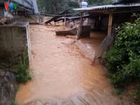 son la chim trong bien nuoc, 8 nguoi chet va mat tich hinh 2