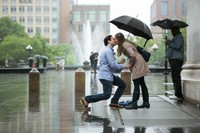 Nhiếp ảnh gia chuyên chụp cảnh cầu hôn siêu lãng mạn ở New York ảnh 2 Nhiếp ảnh gia ‘vô tình’ chụp các khoảnh khắc cầu hôn siêu lãng mạn ở New York