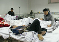 Xe khách lộn nhào xuống ruộng, 8 người nhập viện ảnh 4