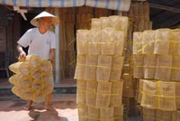 Làng nghề ở miền Tây ăn nên làm ra nhờ mùa lũ ảnh 3