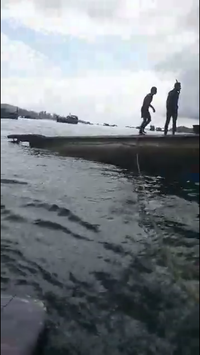 Kiên Giang: Vòi rồng nhấn chìm một tàu cá ảnh 5