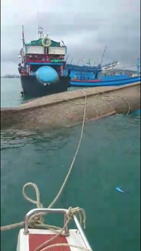 Kiên Giang: Vòi rồng nhấn chìm một tàu cá ảnh 6