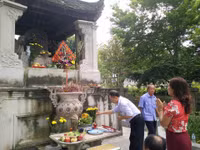 Kỷ niệm 1.078 năm chiến thắng Bạch Đằng và 1.072 năm ngày giỗ Ngô Quyền ảnh 6