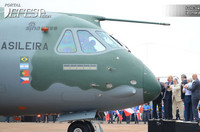 Ngắm máy bay vận tải đa năng mới nhất thế giới ảnh 11