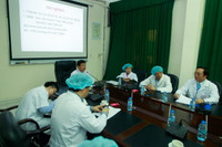Hà Nội diễn tập điều trị bệnh nhân Ebola: Chuyên nghiệp, kịch bản rõ ràng ảnh 8 Hà Nội diễn tập điều trị bệnh nhân Ebola: Chuyên nghiệp, kịch bản rõ ràng ảnh 8