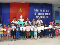 Chung tay tổ chức trung thu cho trò ảnh 1