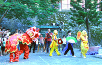 144 tủ sách và bữa tiệc trung thu sớm thắp sáng nụ cười Mường Lát ảnh 9 144 tủ sách và bữa tiệc trung thu sớm thắp sáng nụ cười Mường Lát ảnh 9