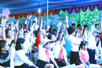 144 tủ sách và bữa tiệc trung thu sớm thắp sáng nụ cười Mường Lát ảnh 10 144 tủ sách và bữa tiệc trung thu sớm thắp sáng nụ cười Mường Lát ảnh 10