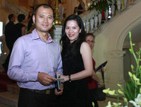 5 biên tập viên truyền hình yêu, cưới đồng nghiệp ảnh 8 5 biên tập viên truyền hình yêu, cưới đồng nghiệp