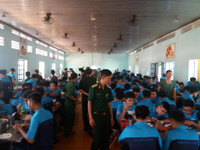 Học sinh hào hứng tham gia học tập trải nghiệm môn GDQP và AN ảnh 4