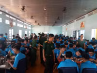 Học sinh hào hứng tham gia học tập trải nghiệm môn GDQP và AN ảnh 4