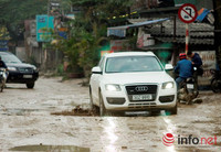 “Đua xe địa hình” giữa lòng Hà Nội ảnh 3