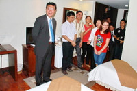 Du học sinh Việt Nam tại Philippines chào đón Bộ trưởng Phạm Vũ Luận ảnh 4