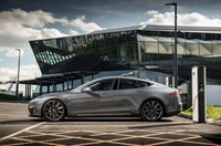 Những chiếc xe điện pin “khủng” nhất hành tinh ảnh 8