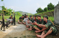 Xem lính trinh sát khổ luyện ảnh 8