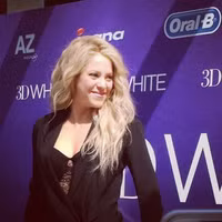 Shakira, Barcelona, Pique, bồ