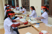 Nghệ An: Hàng nghìn đoàn viên, thanh niên đội mưa hiến máu tình nguyện ảnh 3 Nghệ An: Hàng nghìn đoàn viên, thanh niên đội mưa hiến máu tình nguyện ảnh 3