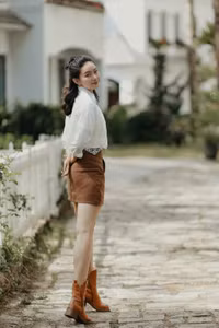 Giảm cân thành công, Phan Như Thảo khoe eo thon bất ngờ 