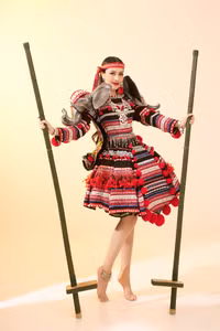 Pha xử lý tinh tế phần thi trang phục dân tộc của Ngọc Hằng nhận mưa lời khen