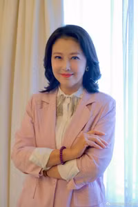 Nhan sắc trẻ trung bất ngờ của Châu Hải My trước khi qua đời