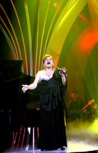 Giọng hát Phương Mỹ Chi vượt qua Hiền Thục? ảnh 5