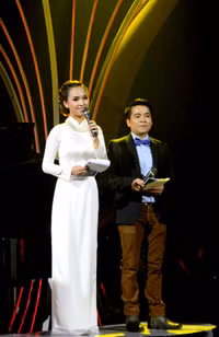 Giọng hát Phương Mỹ Chi vượt qua Hiền Thục? ảnh 1