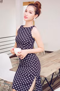 Quỳnh Chi tái xuất với loạt ảnh gợi cảm ảnh 2