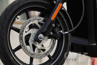 Sự thật về môtô khủng 600 triệu của người đẹp Tinna Tình ảnh 14