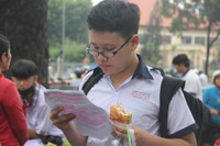 TPHCM:Thí sinh bước vào kì thi tuyển vào lớp 10 công lập ảnh 2