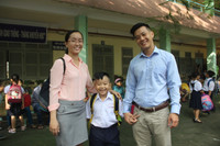  Học sinh TPHCM háo hức tựu trường ảnh 3