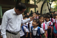  Học sinh TPHCM háo hức tựu trường ảnh 5